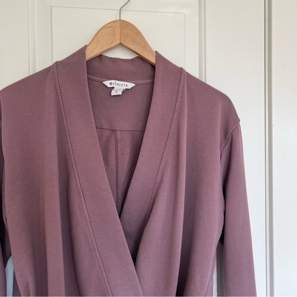 Athleta retroterry wrap sweatshirt in mauve Dusty purple activewear Size M - Picture 6 of 10